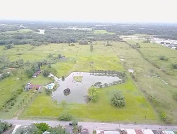 VENDO LOTE EN VILLAVICENCIO