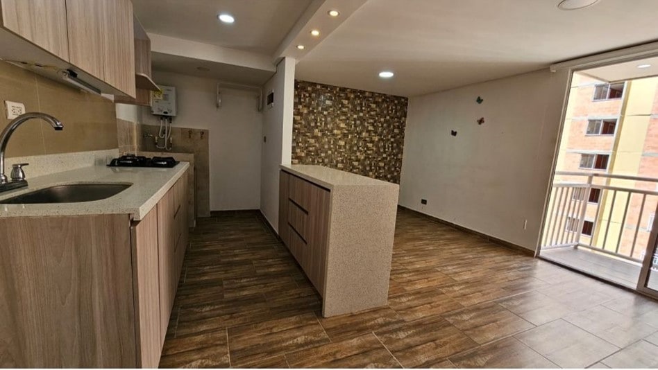 VENTA APARTAMENTO EN UNIDAD ARBOLEDA DEL CAMPO, NAVARRA, BELLO - 54 m² en Bello (Municipio)