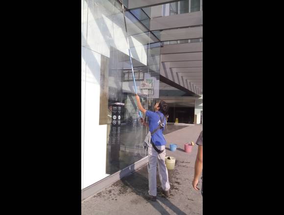 Servicios de limpieza en el hogar y oficina en Nezahualcóyotl (Municipio)