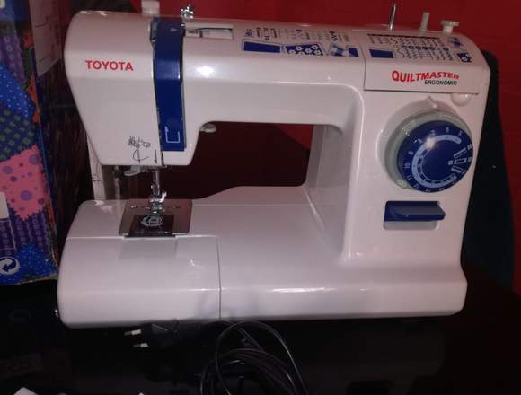 Maquina de cocer completa toyota en Maule (Comuna)