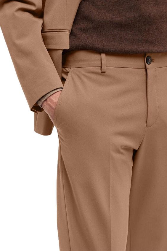 Pantalón de tela para uniformes administrativos en Quito (Cantón)
