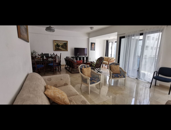 Amplio apartamento en Piantini en Santo Domingo de Guzmán (Municipio)