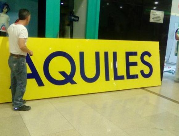 Letreros publicitarios, de gran impacto visual en Bogotá, D.C. (Municipio)