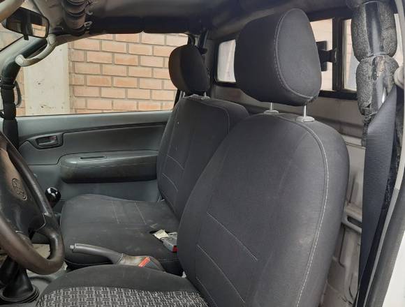 Toyota hilux 2007 cabina simple