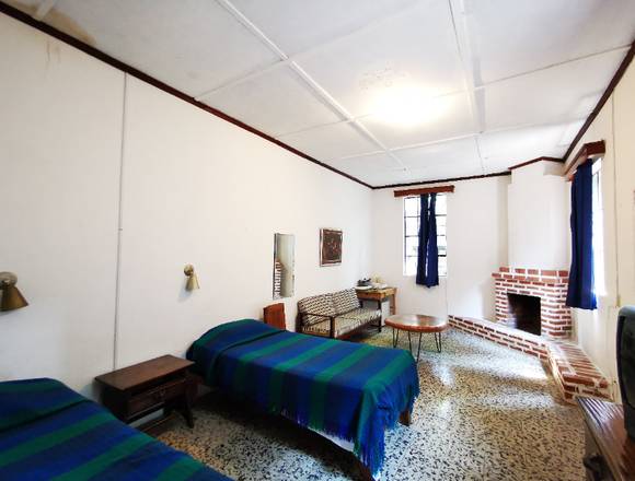 Amplio y cómodo estudio de 1 habitación en Antigua en Antigua Guatemala (Municipio)