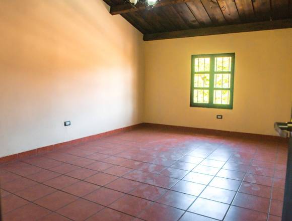Estupenda casa grande en alquiler en Antigua en Antigua Guatemala (Municipio)