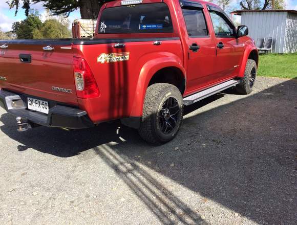 Se vende Chevrolet d-max en Los Lagos (Comuna)