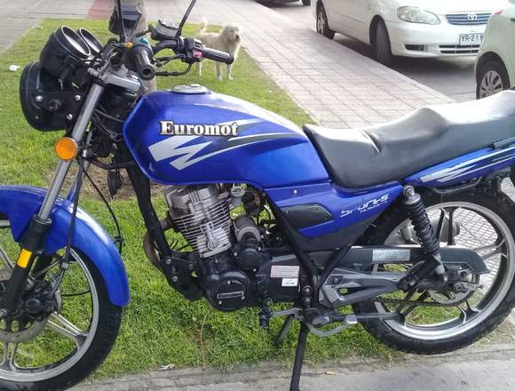 vendo moto euromonnt 125 en Santiago (Comuna)