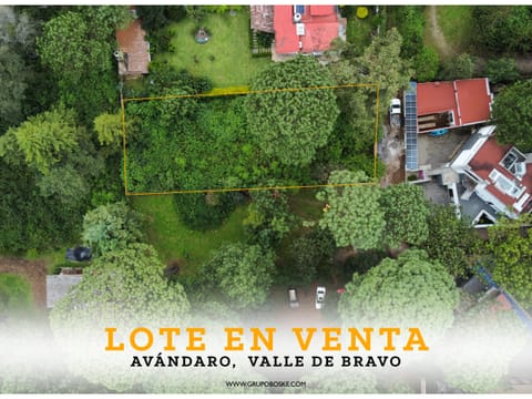 TERRENO EN VENTA EN AVÁNDARO | ÚLTIMO LOTE EN PRIVADA, 901.11 m2 en Valle de Bravo (Municipio)