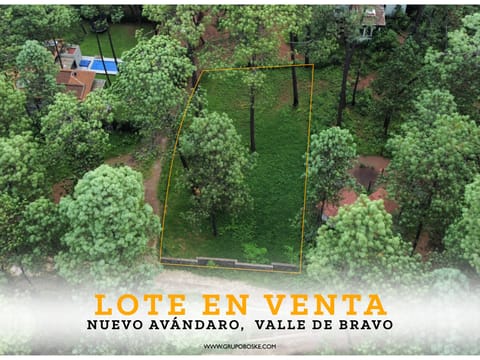 TERRENO EN VENTA EN AVÁNDARO | 1250 m² EN ZONA RESIDENCIAL en Valle de Bravo (Municipio)