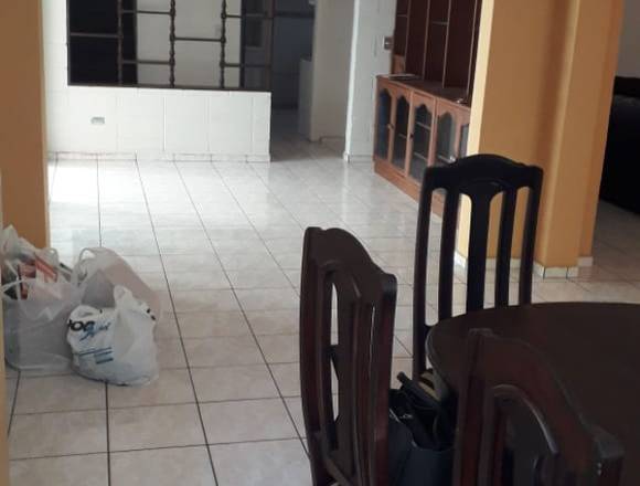 ALQUILER DE CASA PARA HOSTAL