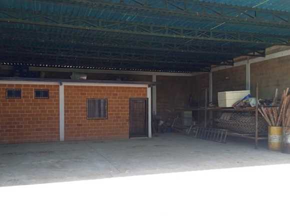 EN VENTA GALPÓN EN EL SECTOR EL TOCO, GUACARA. G11
