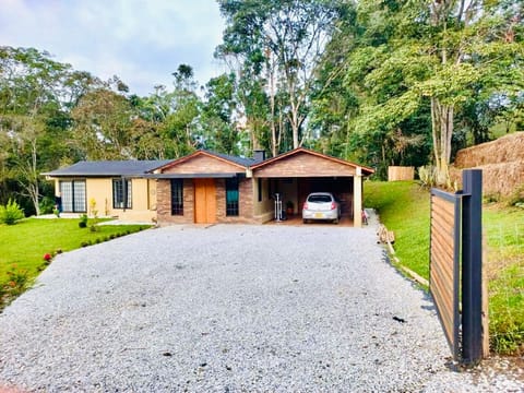 Venta de Casa en Condominio en La Ceja en La Ceja (Municipio)