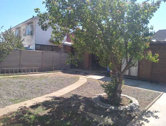 Se arrienda habitación exterior tipo cabaña en Concón (Comuna)