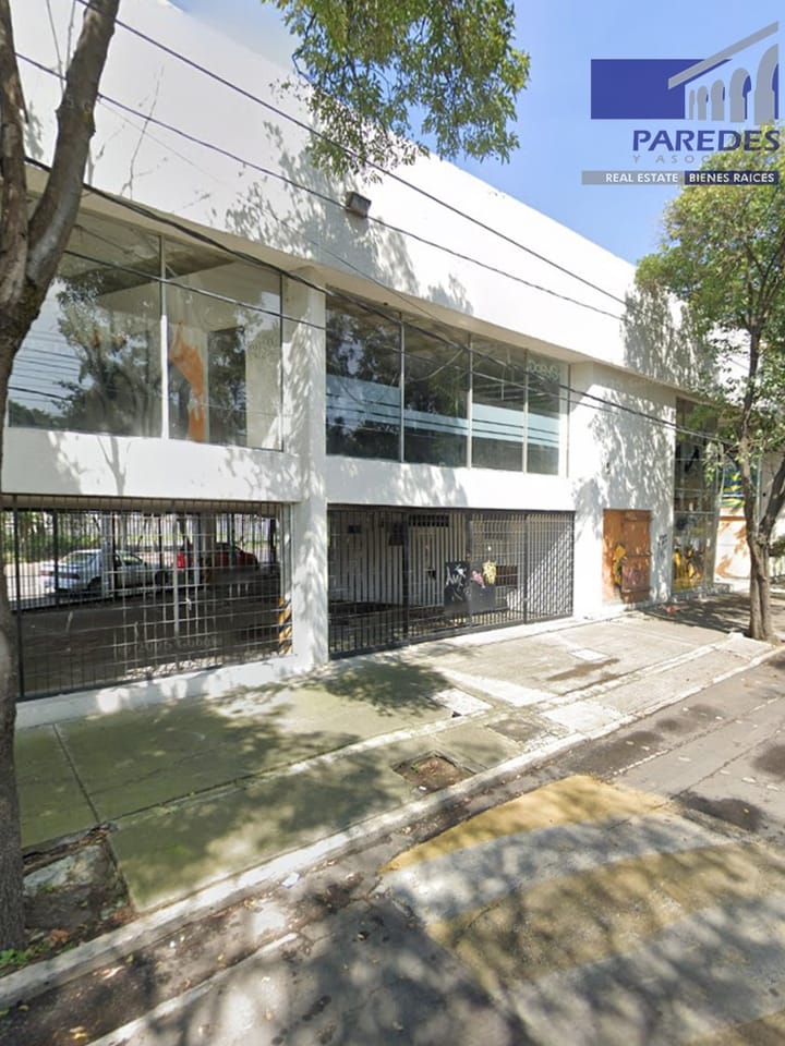 B704 Local comercial Bancario en Venta En esquina Insurgentes Nte CDMX