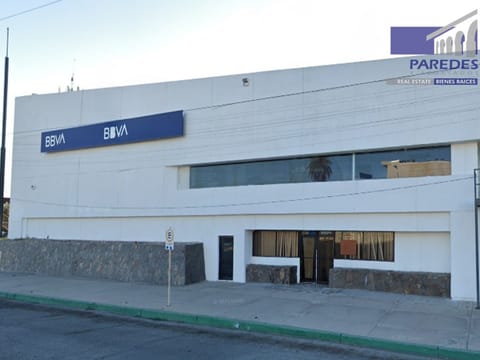 B702 Local comercial Bancario en Venta en Esquina Mexicali, BC en Mexicali (Municipio)