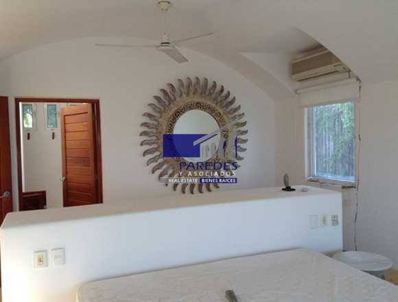 R303 Residencia Venta para Remodelar Porto Ixtapa en Zihuatanejo de Azueta (Municipio)