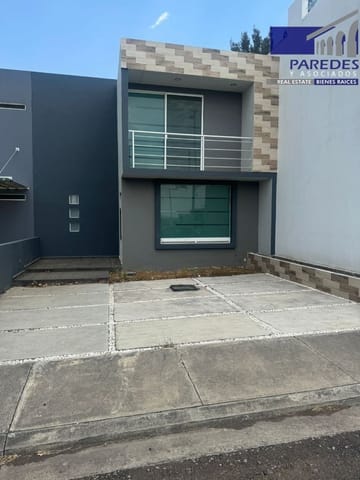 C118 Casa en venta 3 recamaras Residencial Fresnos 3 Marias Morelia