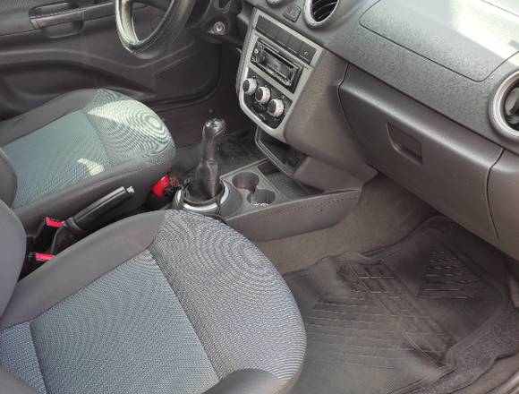 Volkswagen gol 2011 en Quito (Cantón)