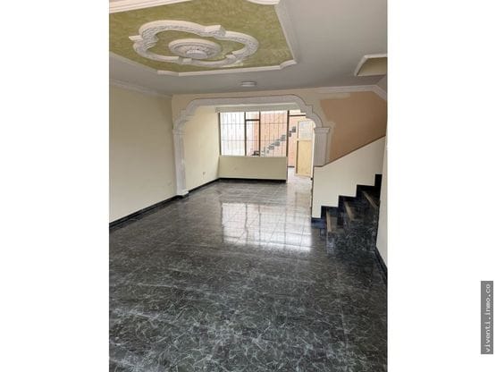 CASA EN VENTA MISTARES 2
