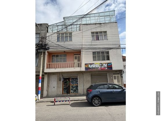 CASA CON 2 LOCALES COMERCIALES EN VENTA BARRIO SAN VICENTE IPIALES