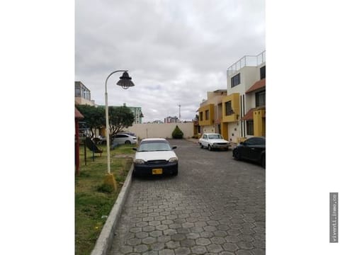 CASA EN VENTA CONJUNTO CERRADO REFUGIO LOS CEDROS IPIALES NARIÑO