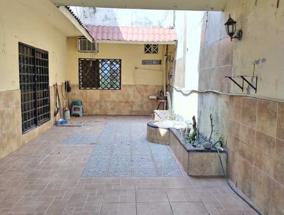 BONITA CASA EN VENTA LIBRE DE GRAVAMEN en Centro (Municipio)