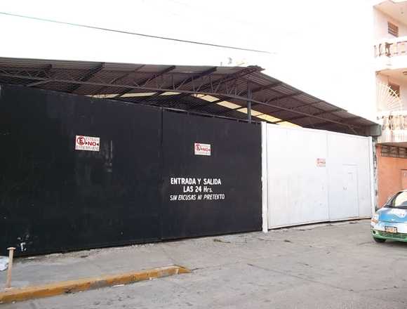 Funcional bodega en renta céntrica