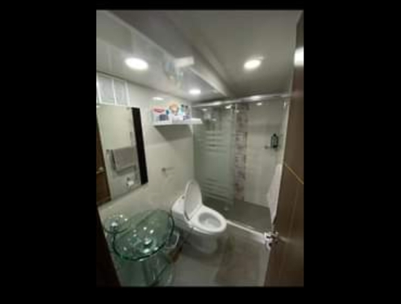 Vendo apartamento con parqueadero propio