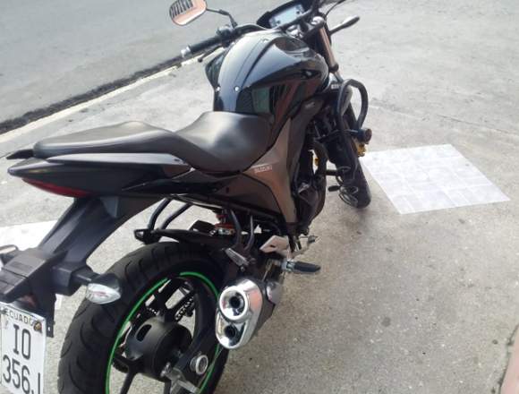Moto Suzuki Gixxer 150 en Empalme (Cantón)