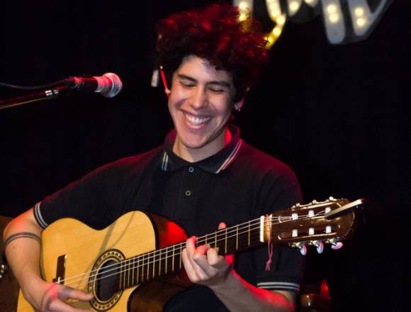 CLASES DE GUITARRA EN HURLINGHAM 🎸