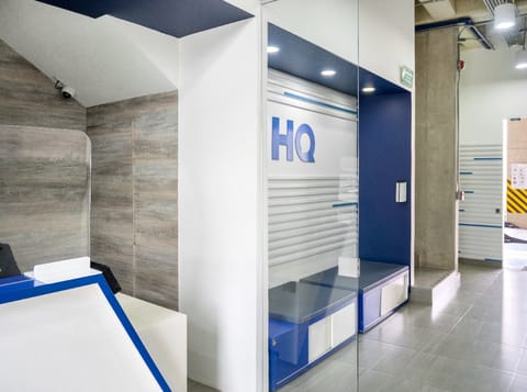 Soluciones de espacio de trabajo flexible en HQ Bogotá, Santa Barbara