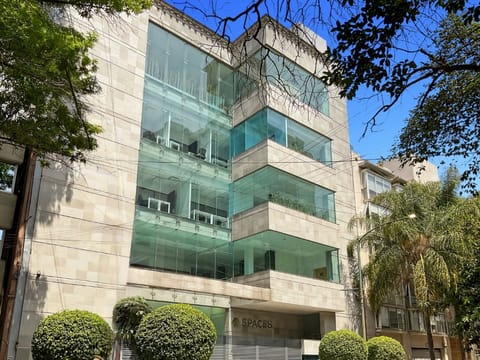Reúnete, trabaja o colabora en un hub profesional en MEXICO CITY, Roma en Cuauhtémoc (Municipio)