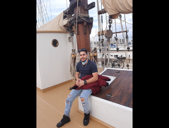 Busco trabajo chico de 29 años responsable en Barcelona (Municipio)