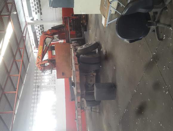 grua sobre camion mercedes benz en Maturín (Municipio)