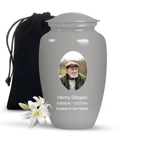 Personalized Cremation Urns for Ashes in Saraland (Locality)