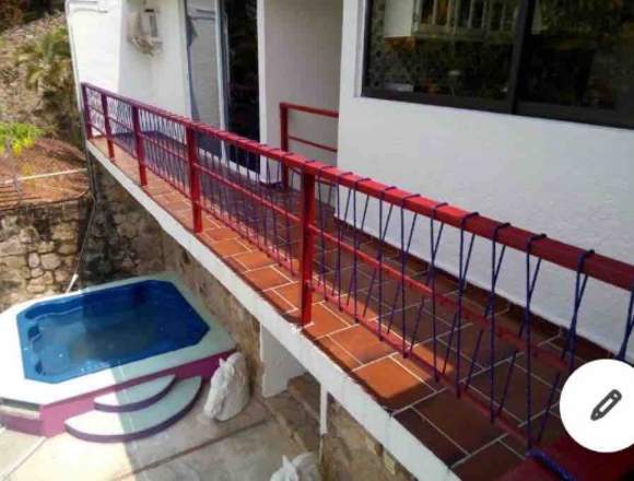 Magnifica residencia en el lago de Tequesquitengo