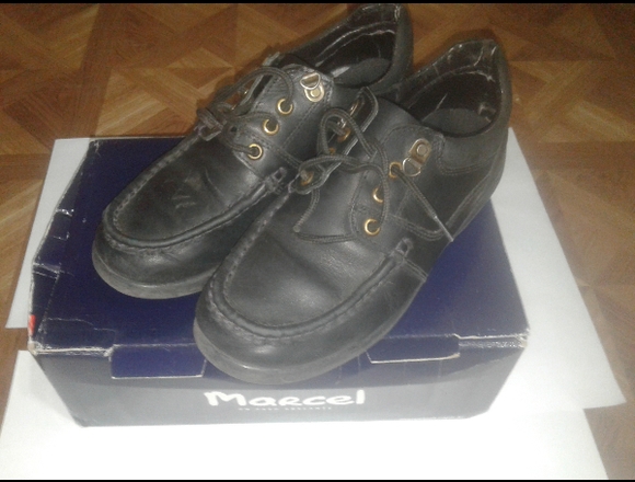 Zapatos marca Marcel- muy buen estado en Valentín Alsina (Localidad)