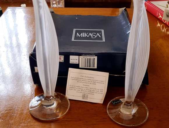 Vendo candelabro de cristal Marca MIKASA NUEVOS en Bogotá, D.C. (Municipio)