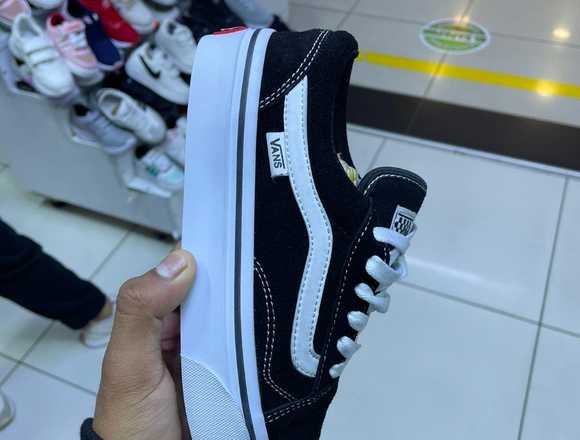 Vendemos zapatillas importadas y nacionales en Ica (Distrito)