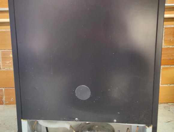 Kenmore Compact Mini Refridgerator--115V~60Hz in Wisconsin Rapids (Locality)