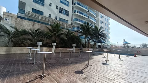 ALQUILER DE MESAS COCTELERAS EN CARTAGENA PARA EVENTOS en Cartagena (Municipio)