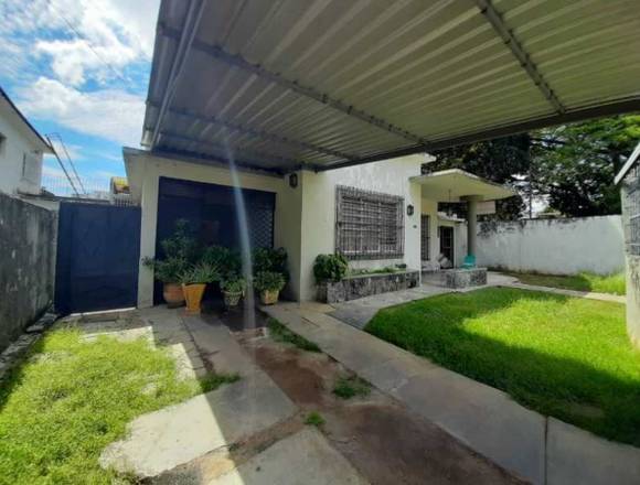 SKY GROUP Vende casa en valencia la Viña FOC-795