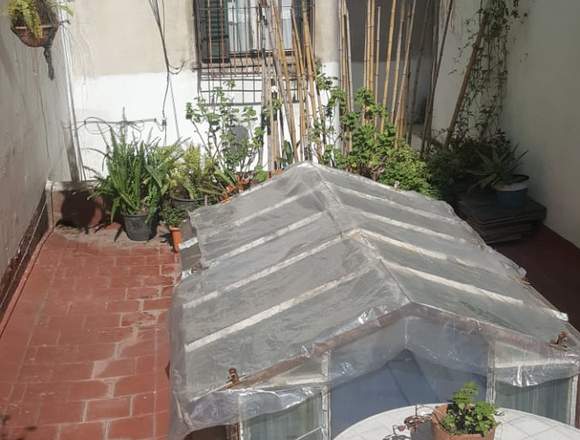 3 Amb- 2 Plantas C/Sotano.Terraza- Microcentro