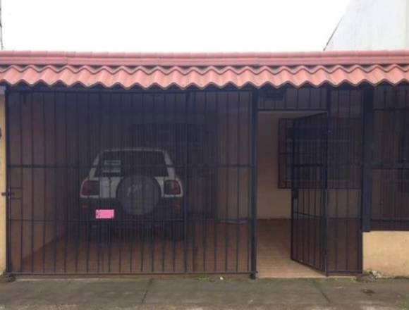 Alquilo habitación en Las Catalinas en Acosta (Cantón)