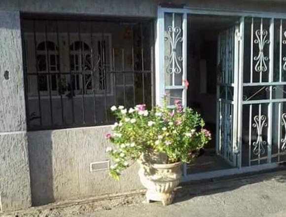Casa bien ubicada. comoda Urb Privadad y Cerrada en Cabimas (Municipio)