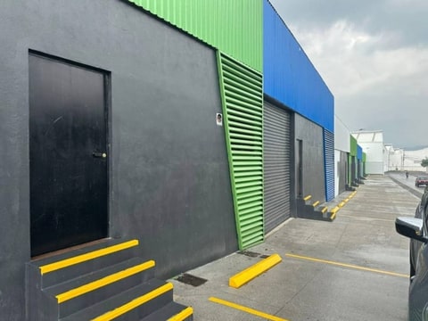 BODEGA EN VENTA/RENTA EN AMATITLÁN en Amatitlán (Municipio)