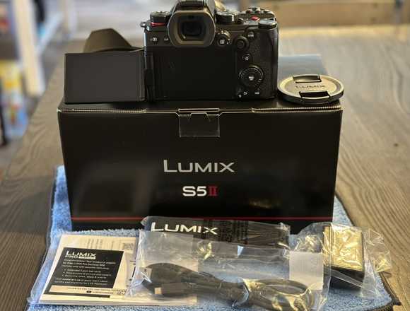 Panasonic LUMIX S5II Cámara
