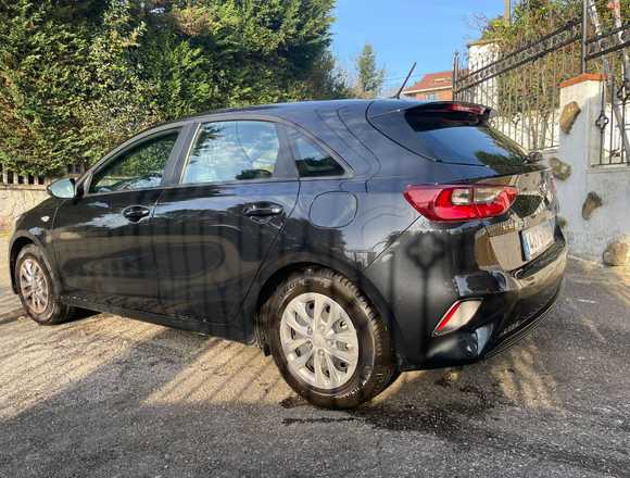 Se vende coche por enfermedad
