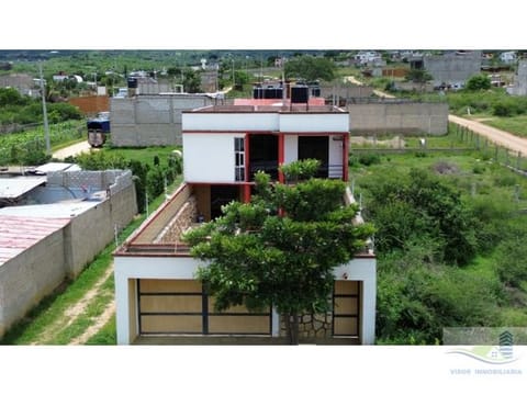 CASA DE CANTERA EN VENTA EN SANTIAGO ETLA